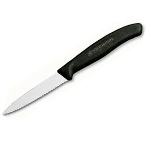 VICTORINOX Nôž univerzálny krátky Victorinox® – zúbkovaný 8cm 6.7633